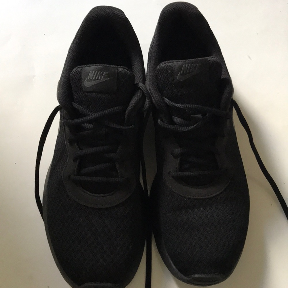 Men’s shoes
